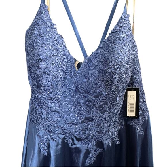 Faviana 9498 Blue Satin Formal Gown – Size 18 – Beaded Bustier & Corset Back NWT - Picture 10 of 16